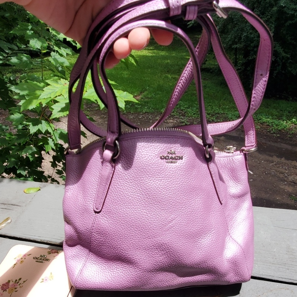 Coach purse and wallet